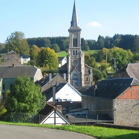 Scenic In Vencimont, Cleaning Included Vakantiehuis